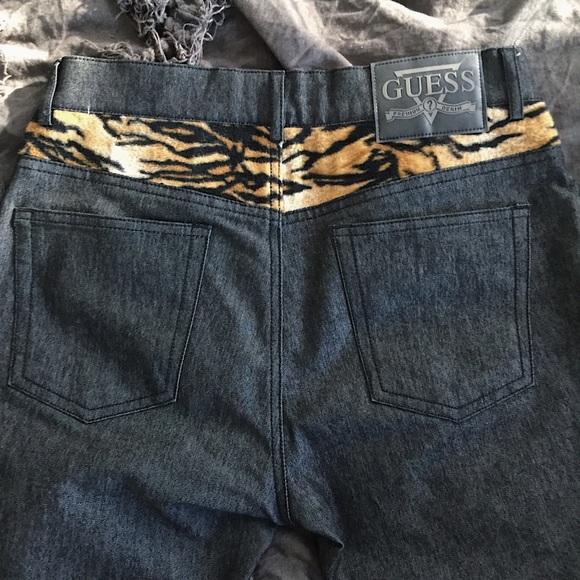 Guess Denim - •VNTG• 90s-00s GUESS HIGH WAIST TIGER PRINT JEAN